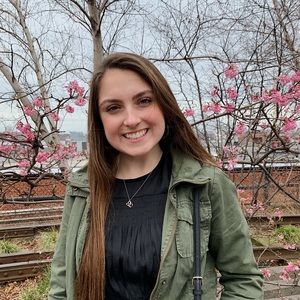 Meet your Posher, Emily